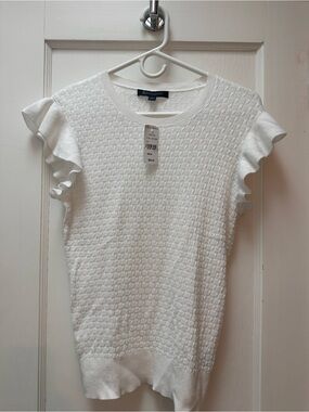 NWT Brooks Brothers White Textured Ruffle Sleeve Knit Top - Sz Medium